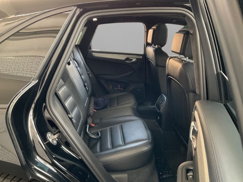 PORSCHE MACAN 3.6 V6 TURBO