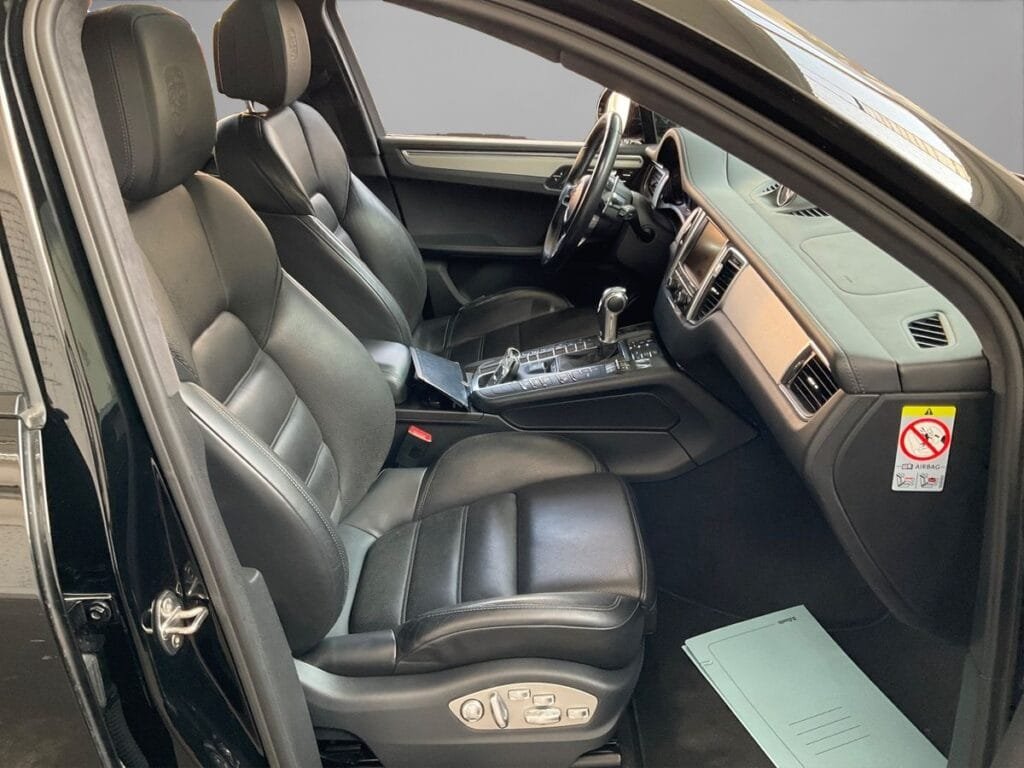 PORSCHE MACAN 3.6 V6 TURBO