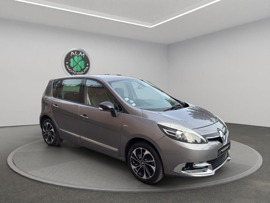 RENAULT SCENIC III (3) 1.2 TCE 130 BOSE EDITION
