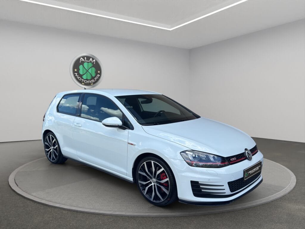 VOLKSWAGEN GOLF VII 2.0 TSI 230 BLUEMOTION TECHNOLOGY GTI PERFORMANCE 3P