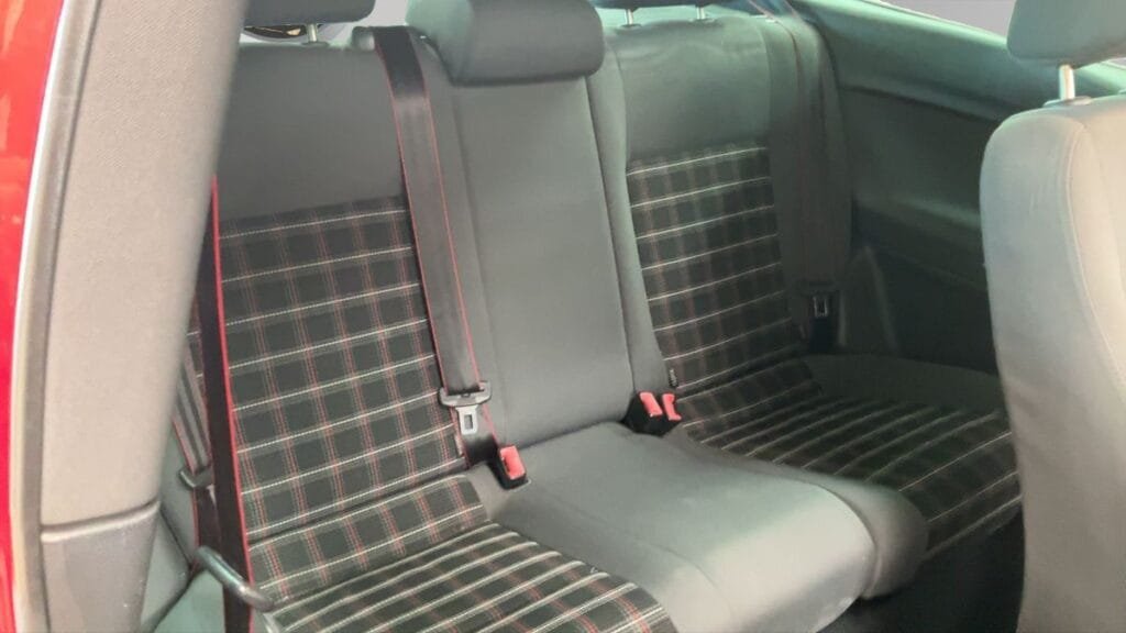 VOLKSWAGEN POLO IV (2) 1.8 T 150 GTI 3P