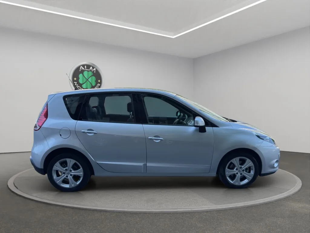 RENAULT SCENIC III (2) 1.5 DCI 110 CONFORT