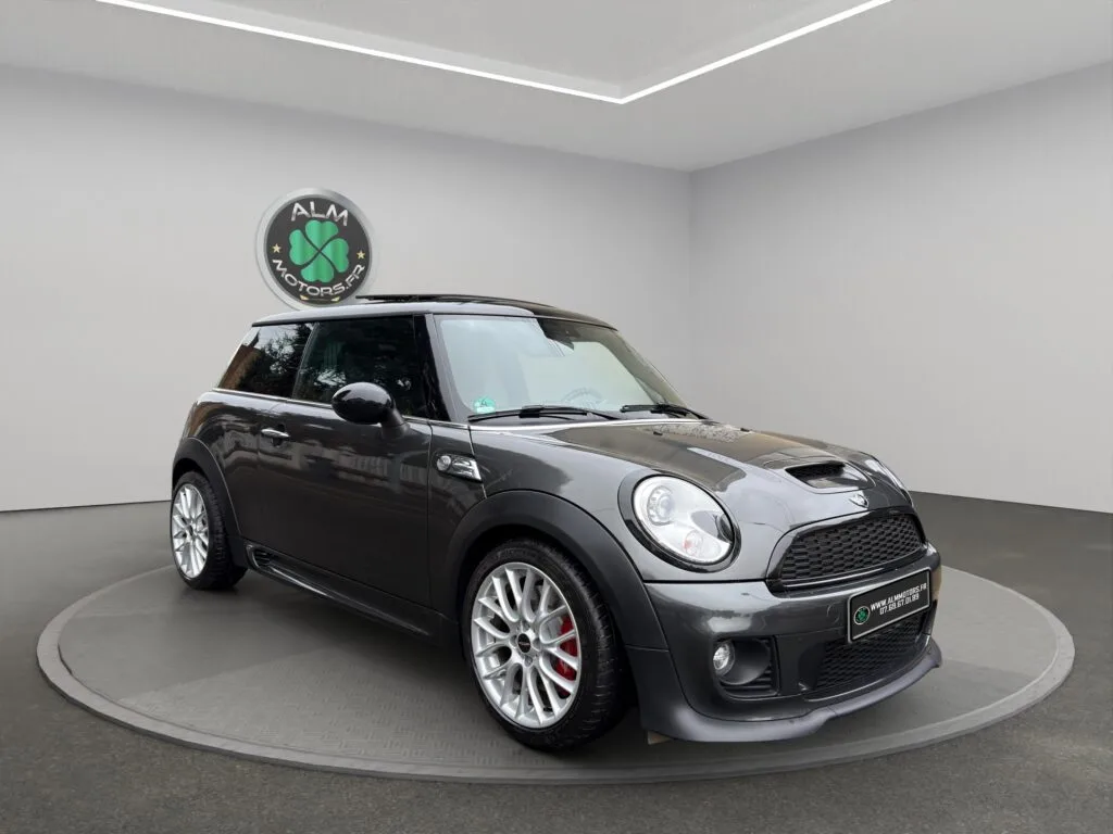 MINI MINI II (2) 1.6 211 JCW WORKS BVA