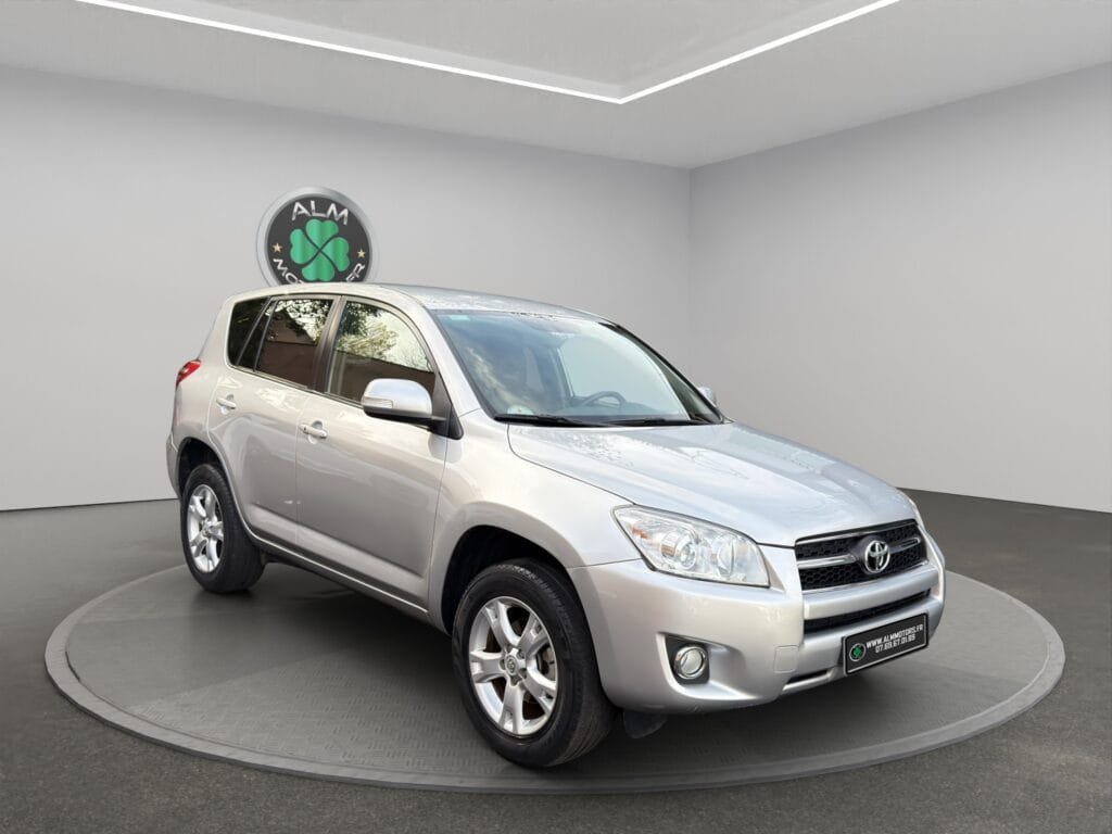 TOYOTA RAV 4 III 2.0 158 VVT-I EXECUTIVE BV6 AWD