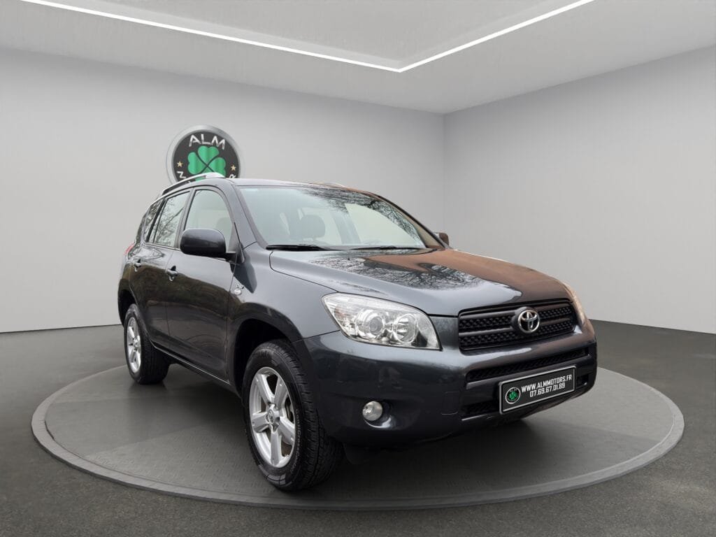 TOYOTA RAV 4 III 136 D-4D LOUNGE AWD