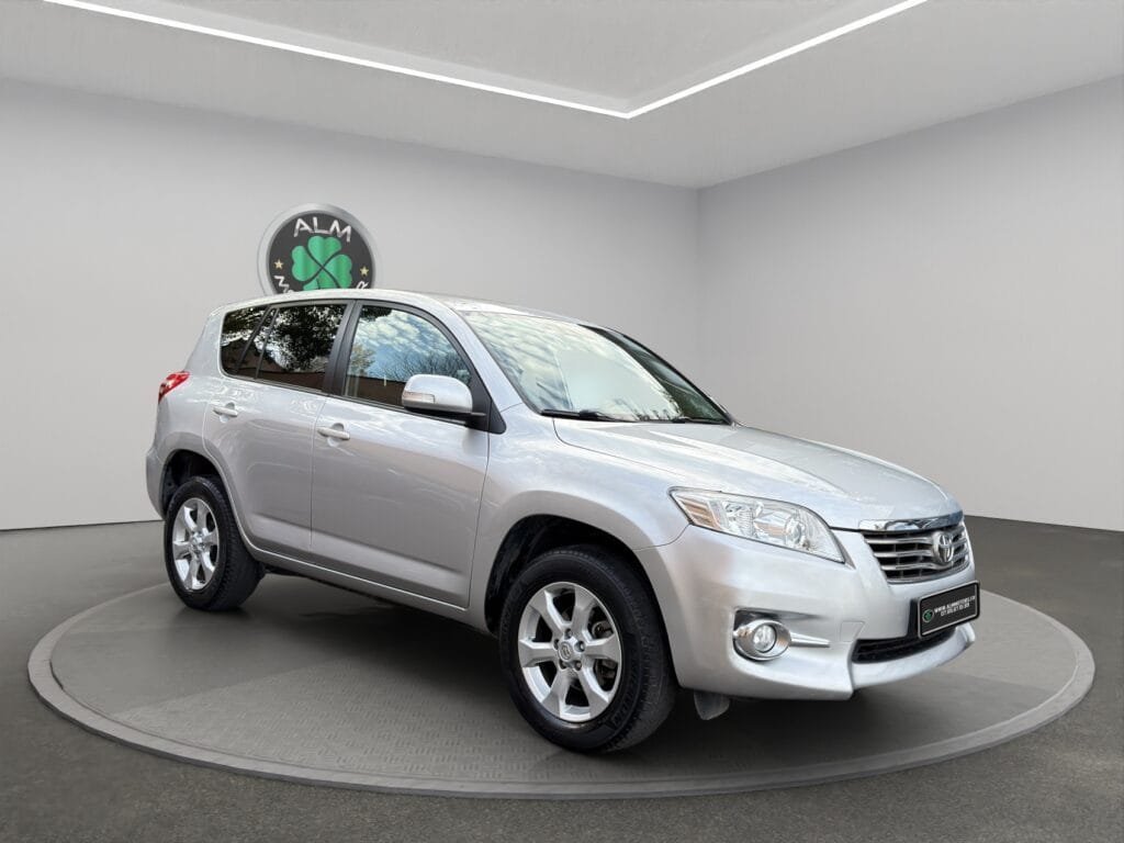 TOYOTA RAV 4 III (3) 150 D-4D CROSSOVER AWD (gris)