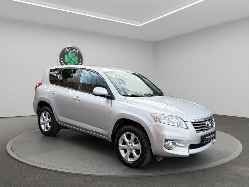 TOYOTA RAV 4 III (3) 150 D-4D CROSSOVER AWD (gris)
