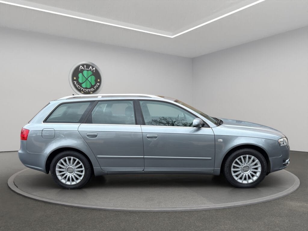 AUDI A4 III AVANT 3.0 V6 TDI 204 AMBIENTE QUATTRO TIPTRONIC