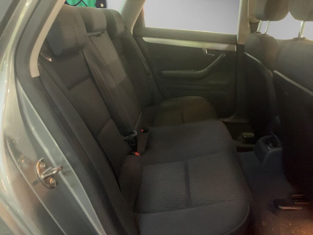 AUDI A4 III AVANT 3.0 V6 TDI 204 AMBIENTE QUATTRO TIPTRONIC