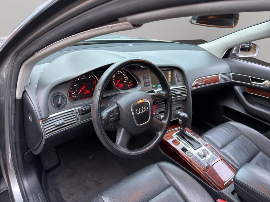 AUDI A6 III V6 3.0 TDI FAP AMBITION LUXE QUATTRO TIPTRONIC