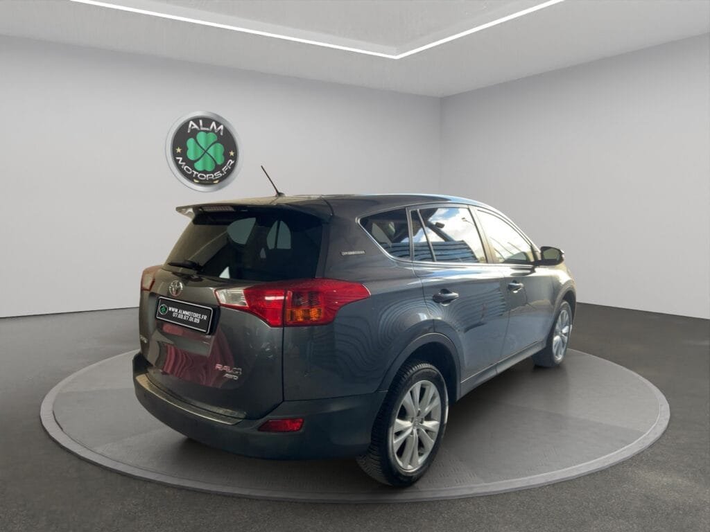 TOYOTA RAV 4 IV 124 D-4D FAP LOUNGE 4WD