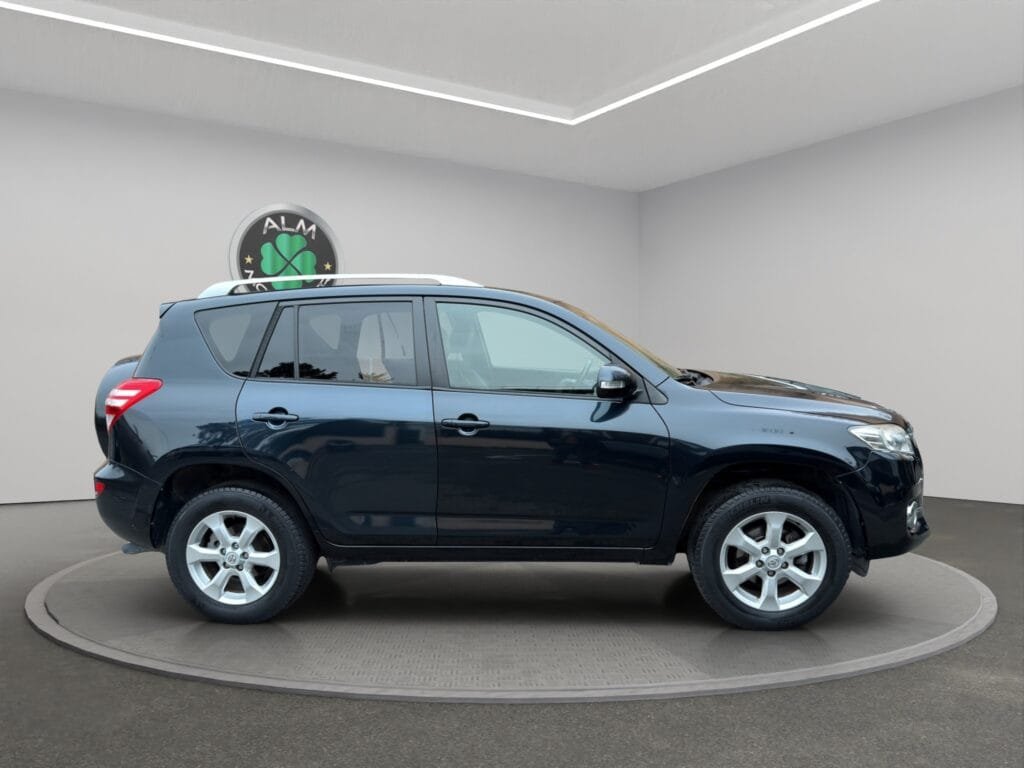 TOYOTA RAV 4 III (3) 150 D-4D EXECUTIVE AWD (Bleu)