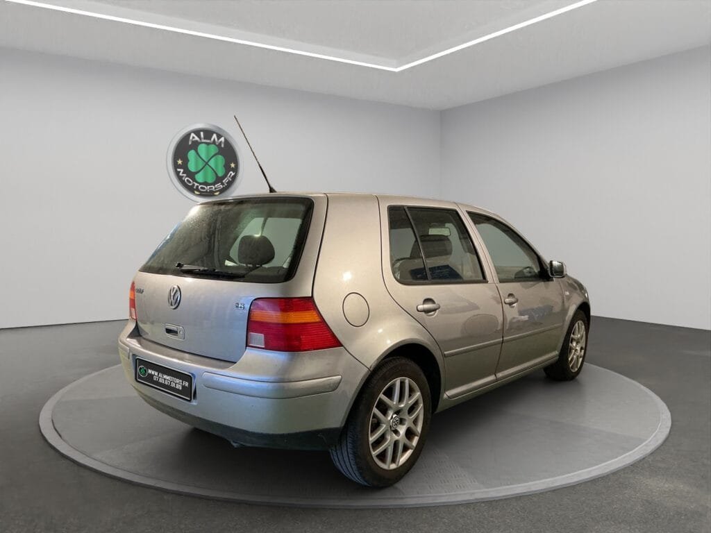 VOLKSWAGEN GOLF IV 1.6 105 CH CONFORT 5P