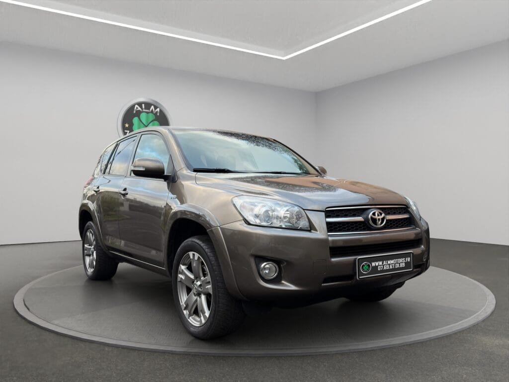 TOYOTA RAV 4 III 150 D-4D CROSSOVER LUXE BVA AWD²