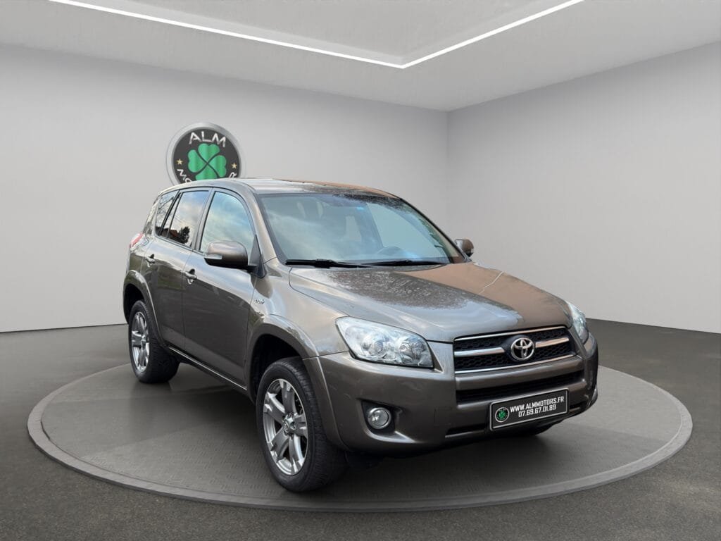 TOYOTA RAV 4 III 150 D-4D CROSSOVER LUXE BVA AWD²