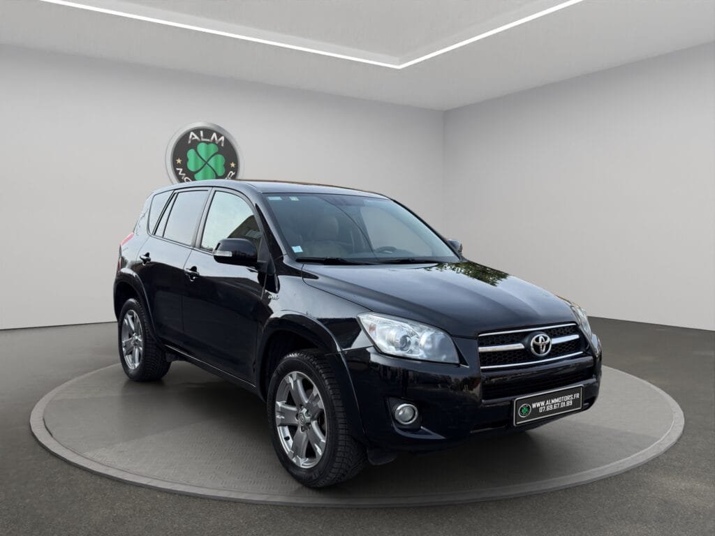 TOYOTA RAV 4 III 150 D-4D CROSSOVER LUXE BVA AWD (Noir)