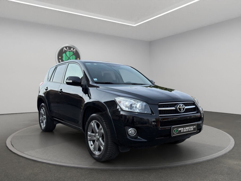 TOYOTA RAV 4 III 150 D-4D CROSSOVER LUXE BVA AWD (Noir)