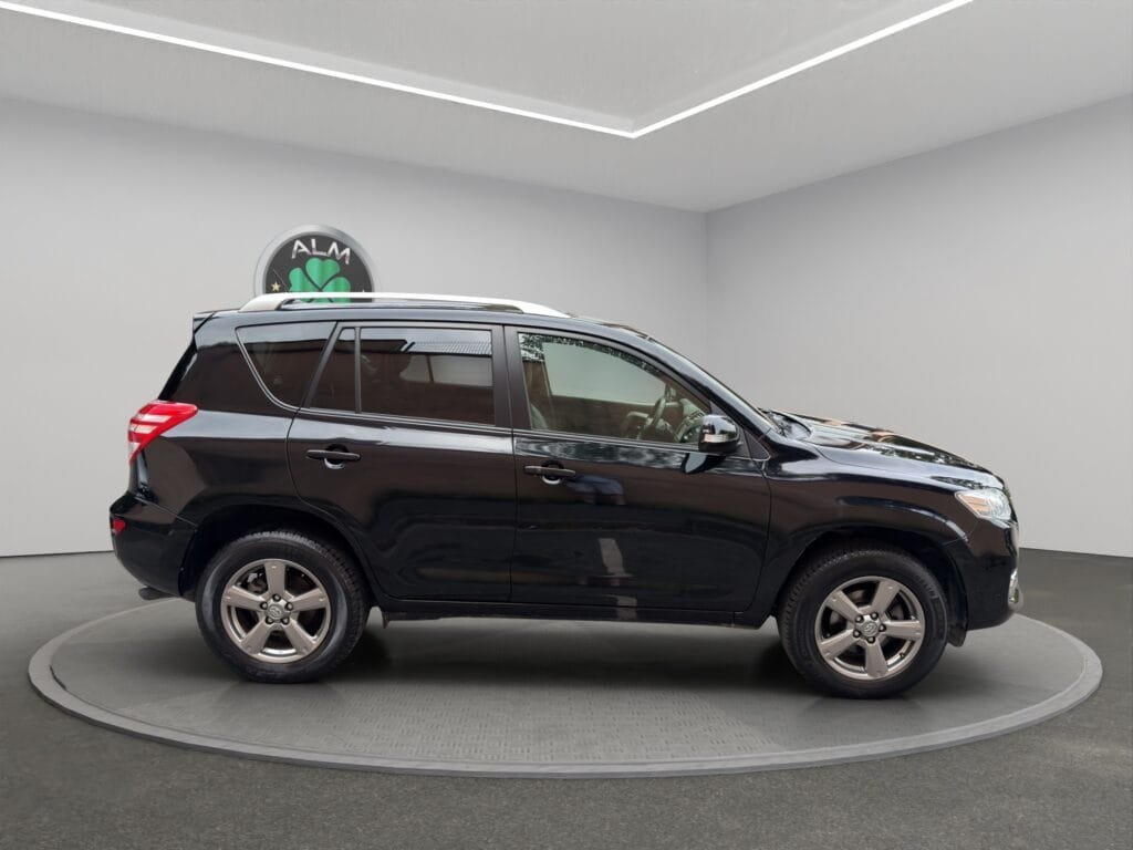 TOYOTA RAV 4 III (3) 150 D-4D CROSSOVER EXCLUSIVE AWD
