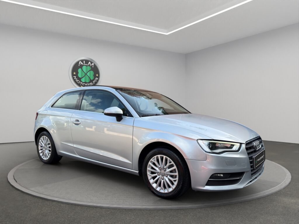 AUDI A3 III 2.0 TDI 150ch S-TRONIC AMBIENTE