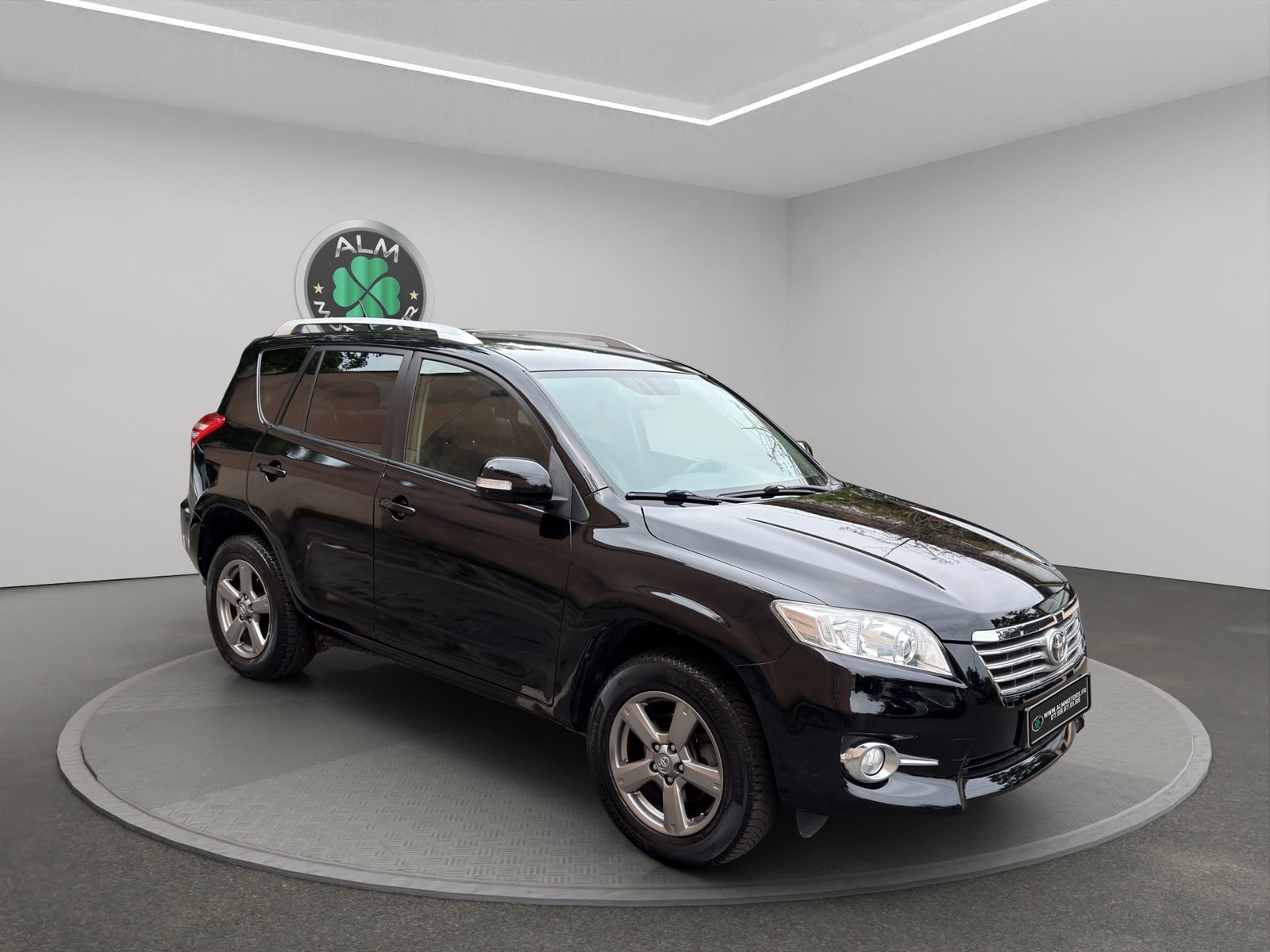 TOYOTA RAV 4 III (3) 150 D-4D CROSSOVER EXECUTIVE AWD
