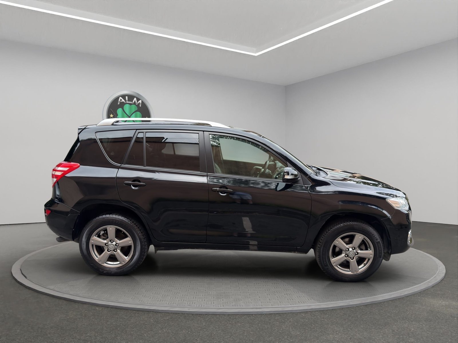 TOYOTA RAV 4 III (3) 150 D-4D CROSSOVER EXECUTIVE AWD