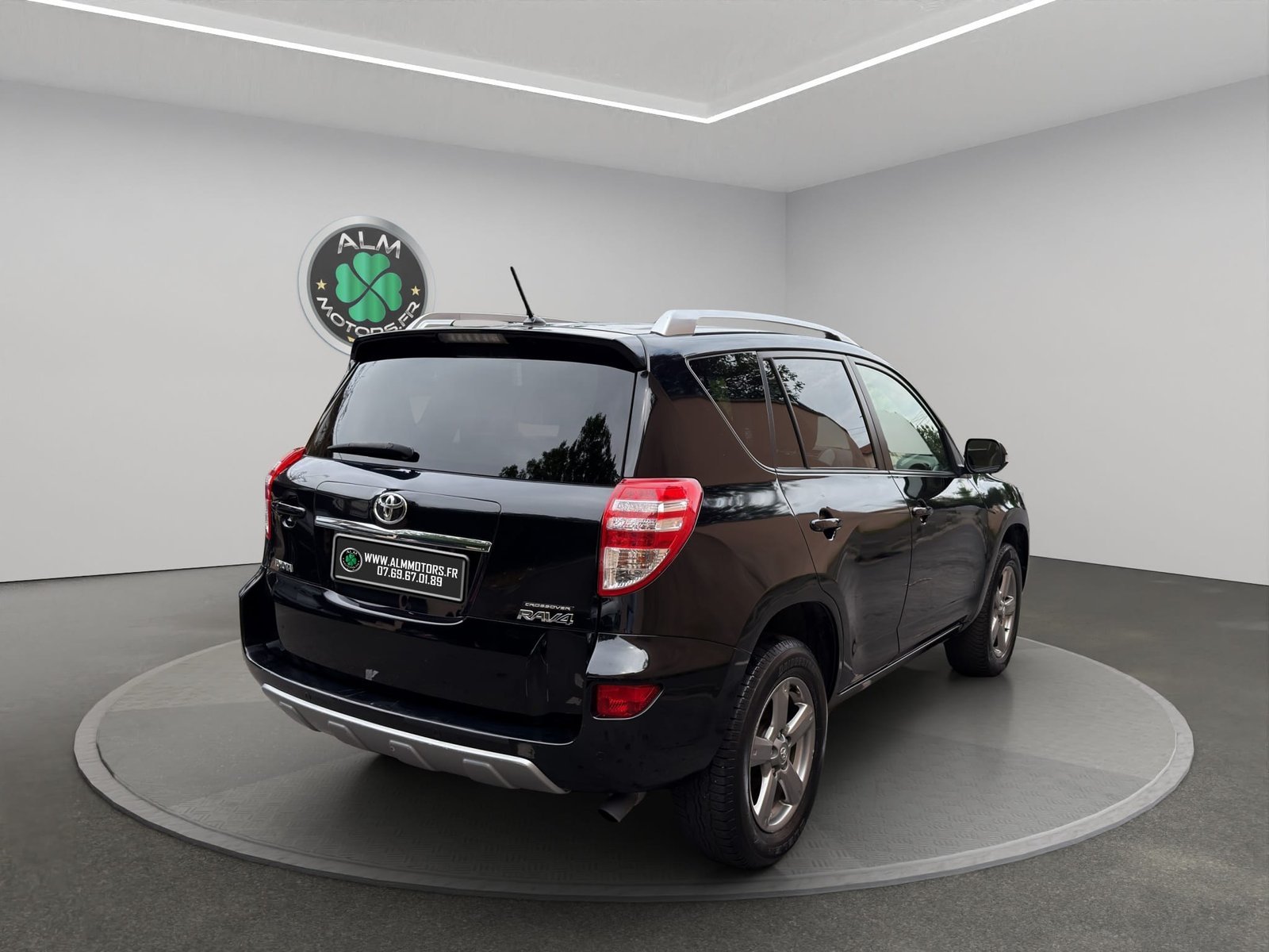 TOYOTA RAV 4 III (3) 150 D-4D CROSSOVER EXECUTIVE AWD